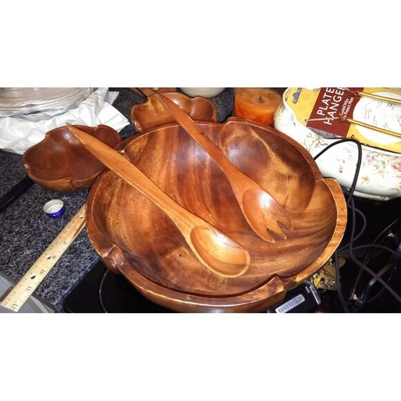 S.C. Vizcarra hand carved salad serving - Picture 2 of 6